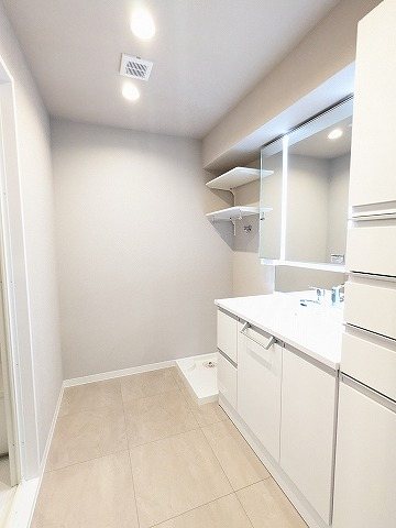 大阪府枚方市山之上北町 内観写真（洗面台・洗面所）