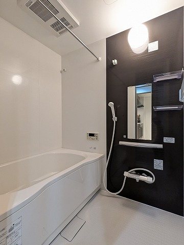大阪府枚方市出口３丁目 内観写真（浴室）
