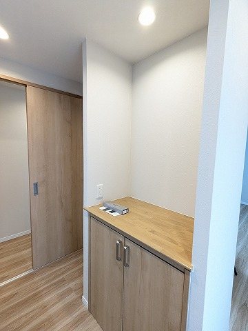 大阪府枚方市藤阪西町 内観写真（キッチン）