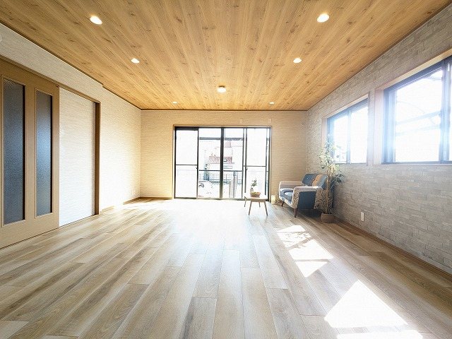 大阪府枚方市津田元町３丁目 内観写真（リビング）
