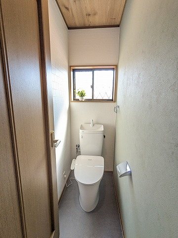 大阪府枚方市津田元町３丁目 内観写真（トイレ）