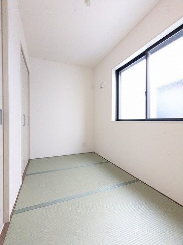 大阪府枚方市星丘３丁目 内観写真（リビング以外の居室）