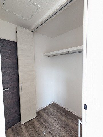 大阪府枚方市星丘３丁目 内観写真（収納）