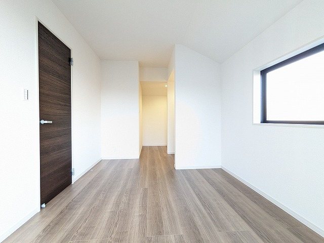 大阪府枚方市星丘３丁目 内観写真（リビング以外の居室）