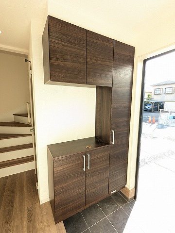 大阪府枚方市星丘３丁目 現地写真（玄関）