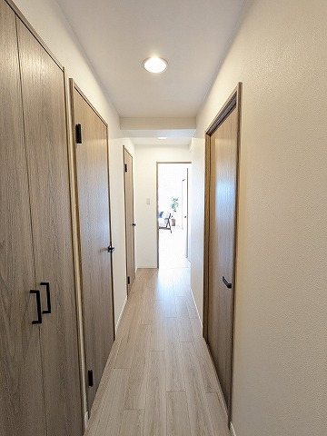 大阪府枚方市西船橋２丁目 現地写真（玄関）