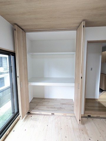 大阪府枚方市星丘２丁目 内観写真（収納）