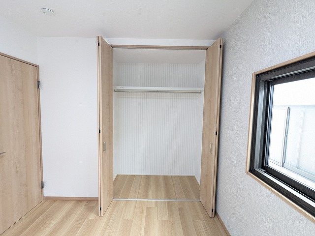 大阪府枚方市星丘２丁目 内観写真（収納）