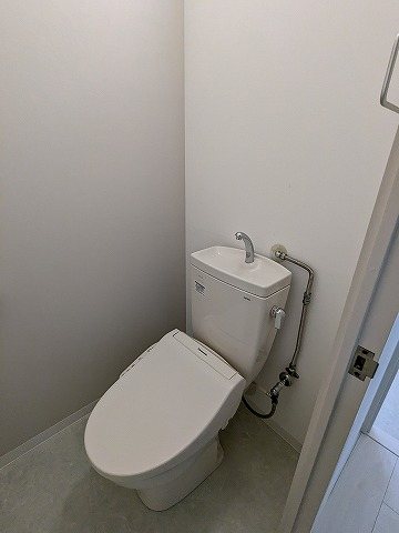 大阪府枚方市出口２丁目 内観写真（トイレ）