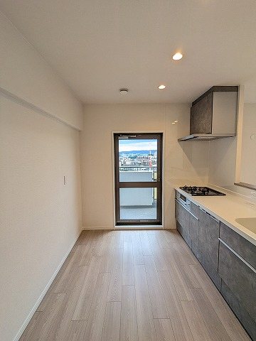 大阪府枚方市岡本町 内観写真（キッチン）