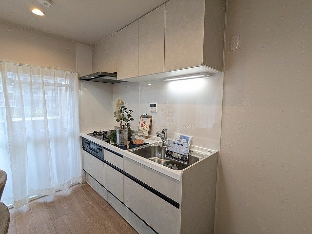 大阪府枚方市伊加賀西町 内観写真（キッチン）