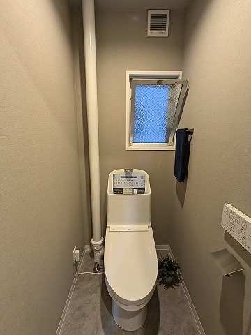 大阪府枚方市伊加賀西町 内観写真（トイレ）