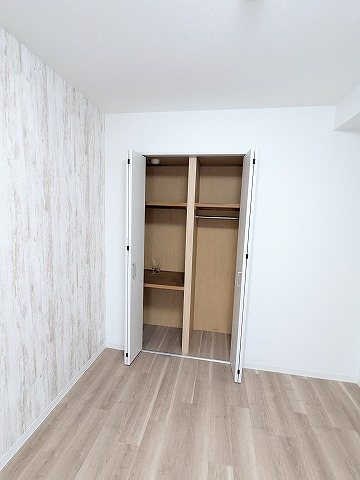 大阪府枚方市出口２丁目 内観写真（収納）