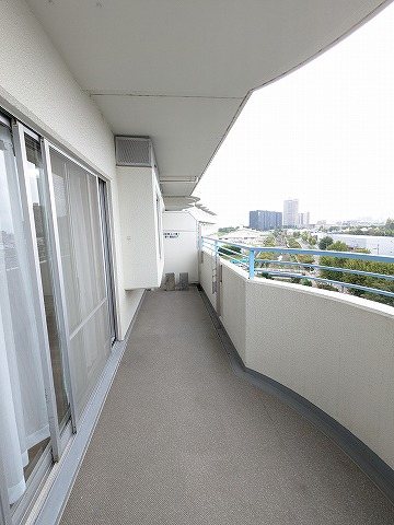大阪府枚方市出口２丁目 現地写真（バルコニー）