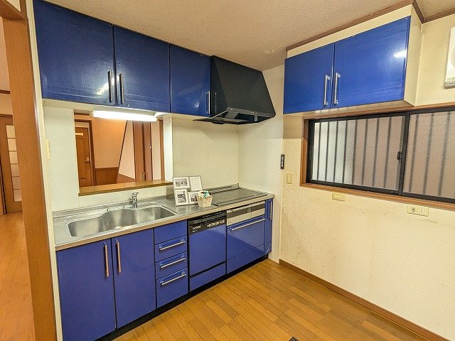 大阪府交野市私市山手４丁目 内観写真（キッチン）