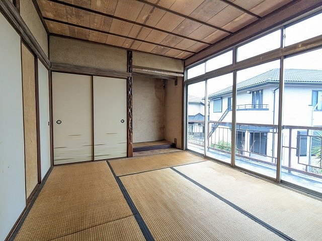 大阪府交野市私市山手４丁目 内観写真（リビング以外の居室）
