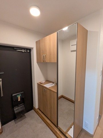 大阪府枚方市伊加賀西町 現地写真（玄関）