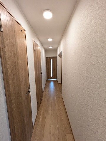 大阪府枚方市伊加賀西町 現地写真（玄関）