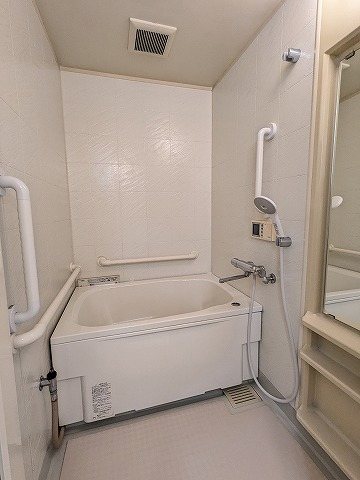 大阪府枚方市高野道２丁目 内観写真（浴室）