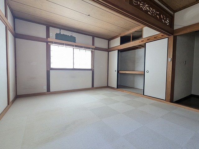大阪府枚方市南中振２丁目 内観写真（リビング以外の居室）
