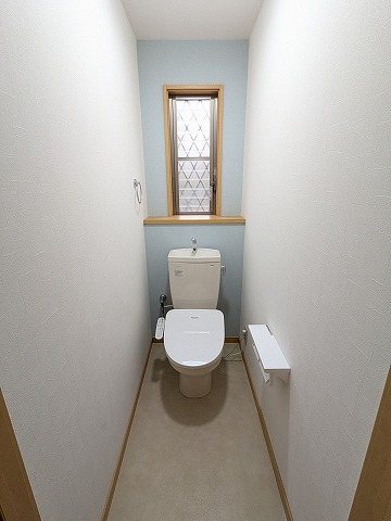 大阪府枚方市杉山手３丁目 内観写真（トイレ）