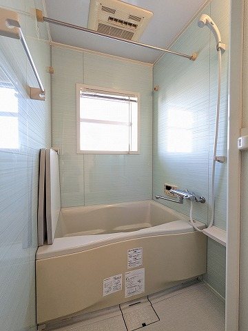大阪府枚方市高野道２丁目 内観写真（浴室）