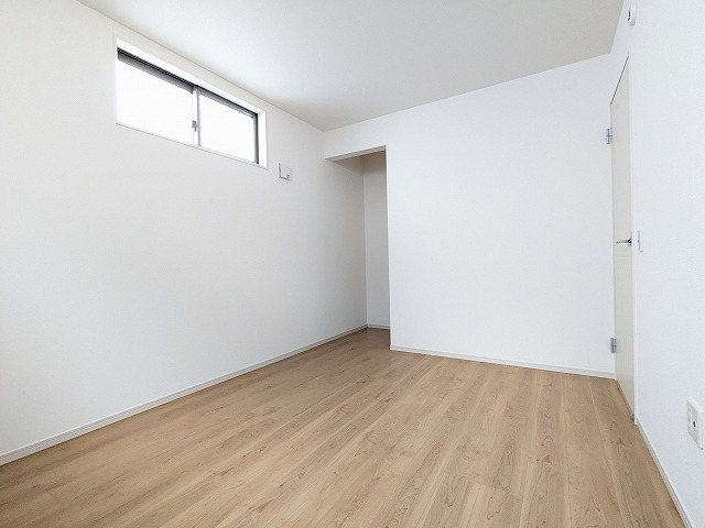 大阪府枚方市上島町 内観写真（リビング以外の居室）