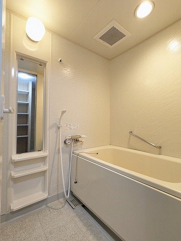 大阪府交野市藤が尾２丁目 内観写真（浴室）