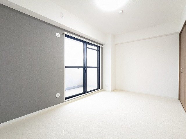 大阪府交野市藤が尾２丁目 内観写真（リビング以外の居室）