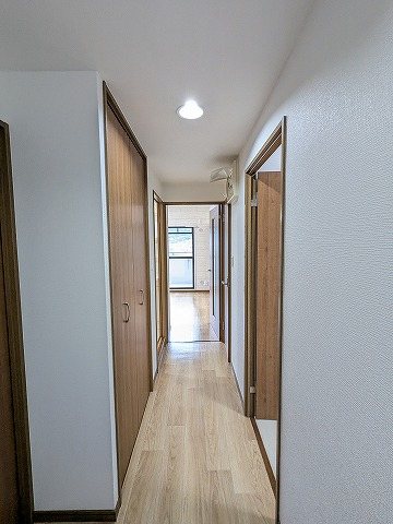 大阪府交野市藤が尾２丁目 現地写真（玄関）