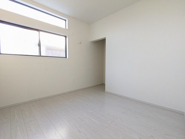 大阪府交野市天野が原町３丁目 内観写真（リビング以外の居室）