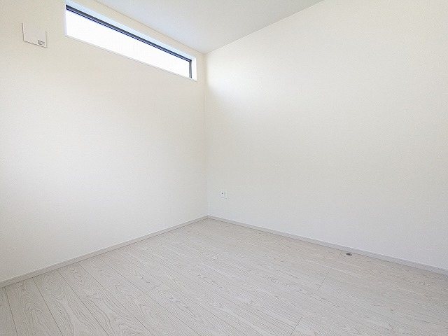 大阪府交野市天野が原町３丁目 内観写真（リビング以外の居室）