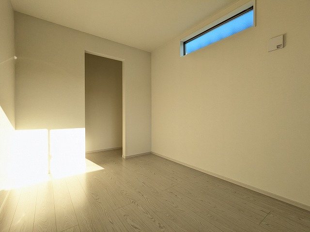 大阪府交野市天野が原町３丁目 内観写真（リビング以外の居室）