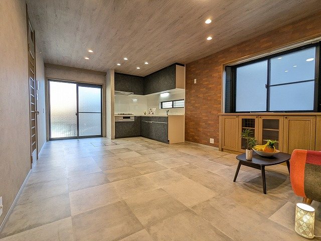 大阪府枚方市東船橋２丁目 内観写真（リビング）