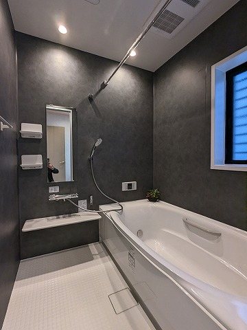 大阪府枚方市東船橋２丁目 内観写真（浴室）