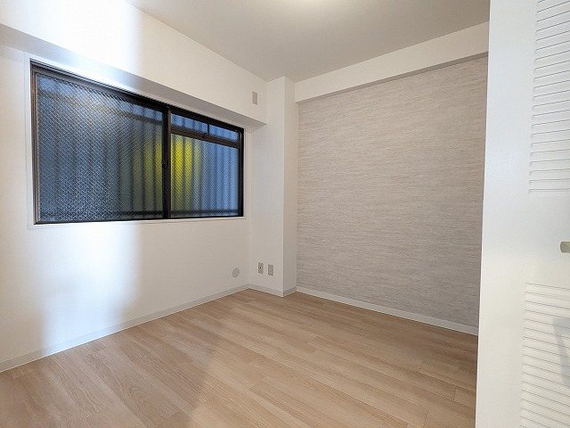 大阪府枚方市香里ケ丘１丁目 内観写真（リビング以外の居室）