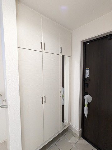 大阪府枚方市渚東町 現地写真（玄関）