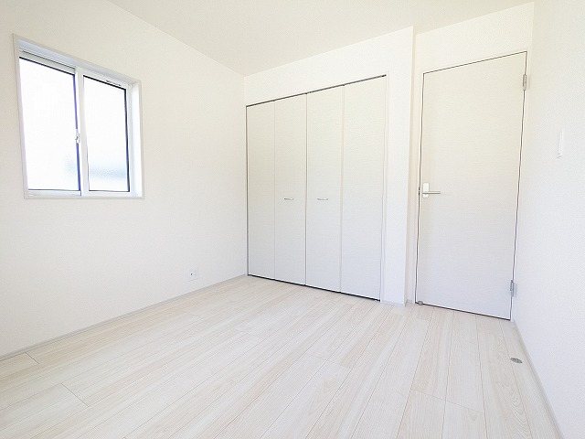 大阪府枚方市渚東町 内観写真（リビング以外の居室）