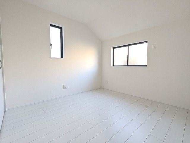 大阪府枚方市東香里３丁目 内観写真（リビング以外の居室）