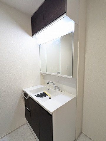 大阪府交野市私部４丁目 内観写真（洗面台・洗面所）