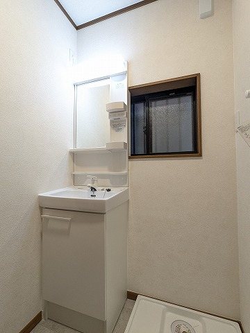 大阪府枚方市津田東町３丁目 内観写真（洗面台・洗面所）