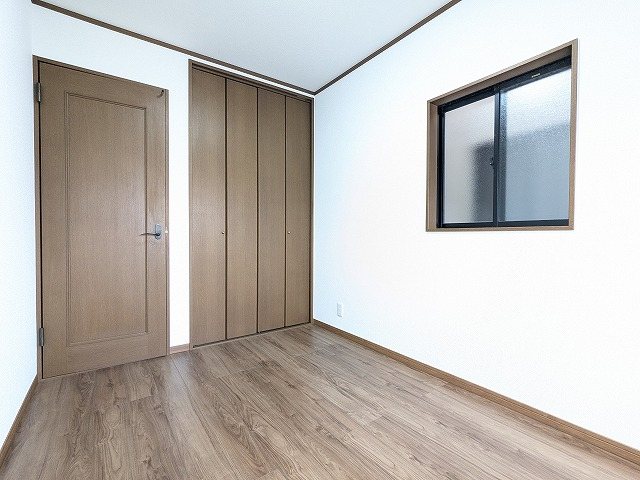 大阪府枚方市津田東町３丁目 内観写真（リビング以外の居室）