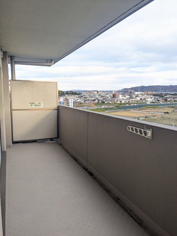 大阪府枚方市東田宮１丁目 現地写真（バルコニー）
