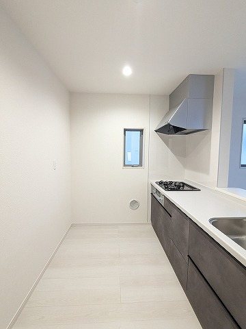 大阪府枚方市高田１丁目 内観写真（キッチン）