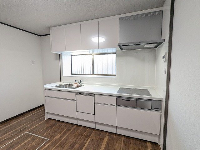 大阪府交野市妙見東５丁目 内観写真（キッチン）