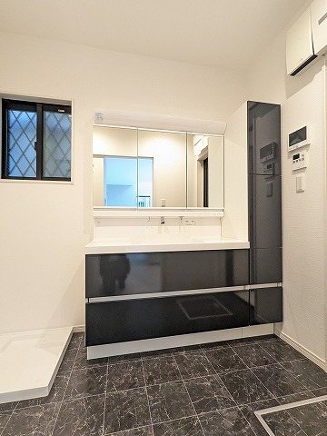 大阪府枚方市出口５丁目 内観写真（洗面台・洗面所）