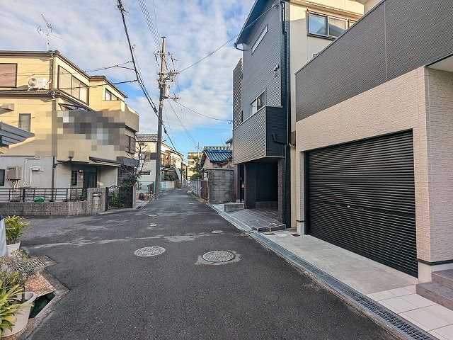 大阪府枚方市出口５丁目 現地写真（前面道路含む現地写真）