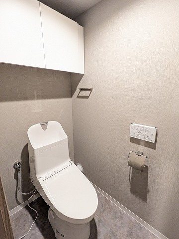 大阪府枚方市池之宮２丁目 内観写真（トイレ）