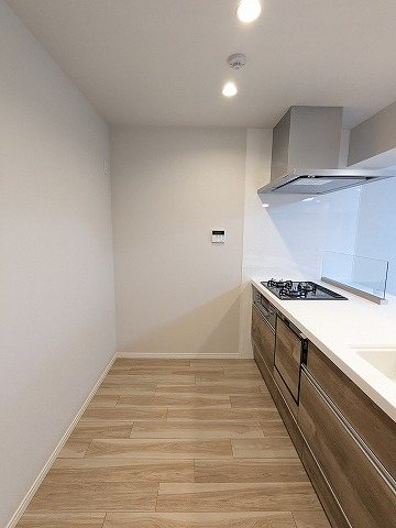 大阪府枚方市岡山手町 内観写真（キッチン）