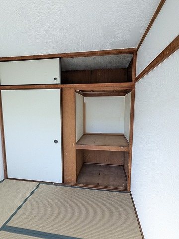 京都府八幡市男山弓岡 内観写真（収納）